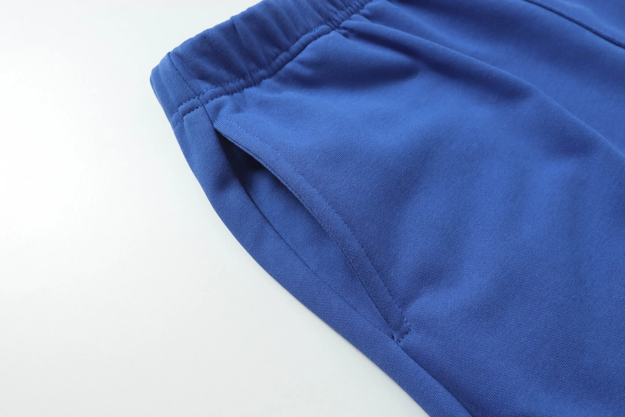GALLERY. DEPT new trousers Style number: 275P190 Color: blue black green Size: S M L XL
